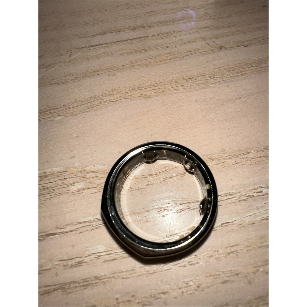 Oura Ring Gen3 Heritage Size 12 - Silver JZ90-1003-12 Lost Weight Now Too Big - Picture 4 of 8